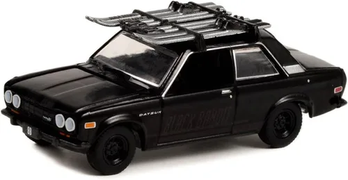 1971 Datsun 510 con portaequipajes de esquí, color negro - Greenlight 28110D/48-1/64 escala modelo de coche fundido a troquel