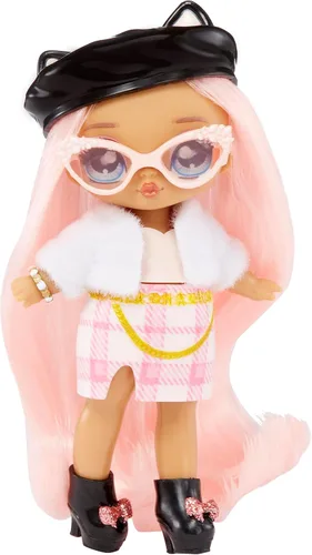 Vista 6 de Na! Na! Na! Surprise Mini Ultimate Surprise Kitty Katwood 4 pulgadas Mini muñeca de moda inspirada en gatitos con 10 modas misteriosas, sorpresas