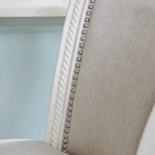 Vista 6 de New Ridge Home Goods Chapman Taburetes de bar giratorios de madera de 26 pulgadas, con respaldo alto, color blanco alabastro