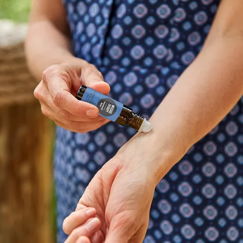 Vista 86 de Edens Garden Rose- Bulgarian Absolute Essential Oil Roll-On- 100% Pure Premium Grade, Natural, Therapeutic, Aromatherapy, Kid & Skin Safe, The Best