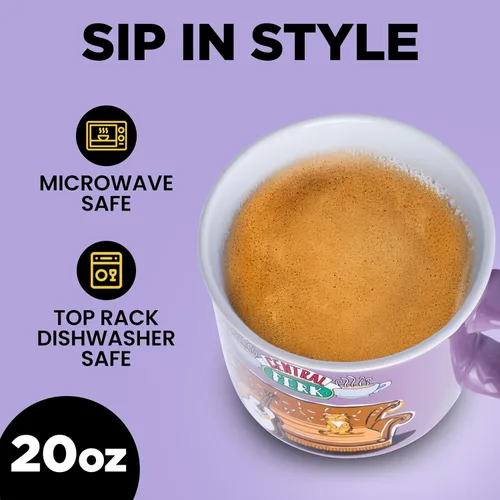 Vista 3 de Silver Buffalo - Taza de cerámica de Friends, de Central Perk, con el gato apestoso, el icónico sofá naranja y la guitarra de Phoebe, estilo cámper