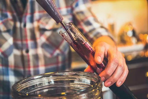 Vista 7 de Master Vintner - Kit de vinificación para principiantes Cabernet Sauvignon