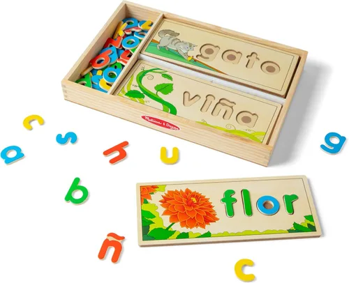 Vista 10 de Melissa & Doug See & Spell - Juguete educativo de madera, Versión estándar