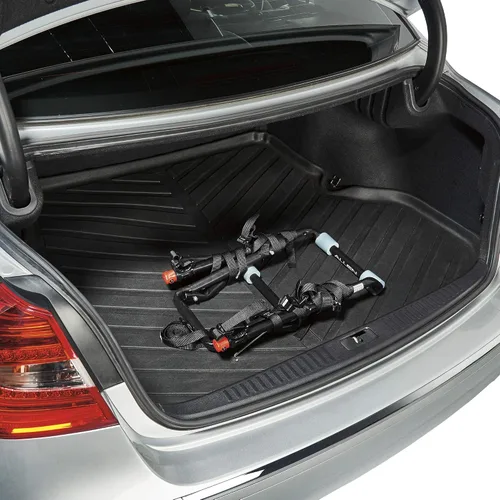 Vista 7 de [Usado] Allen Sports Deluxe - Soporte para maletero de 2 bicicletas, modelo ZN102, negro