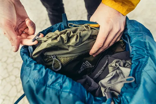 Vista 7 de Gregory Mountain Products Maven 65 - Mochila de mochilero para mujer