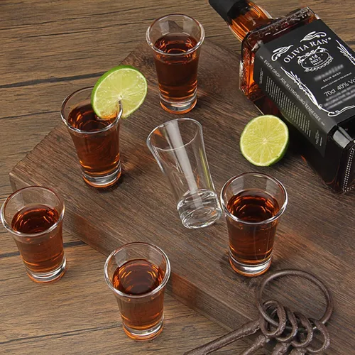 Vista 3 de Paquete de 12 vasos de chupito, base pesada de 2 onzas para whisky, tequila, vodka, espresso, vasos duraderos para el hogar, bares y fiestas