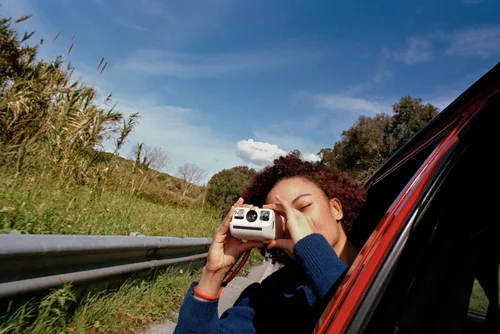 Vista 8 de Polaroid Go Generation 2 - Mini cámara de película instantánea, color negro (9096), solo compatible con Go Film