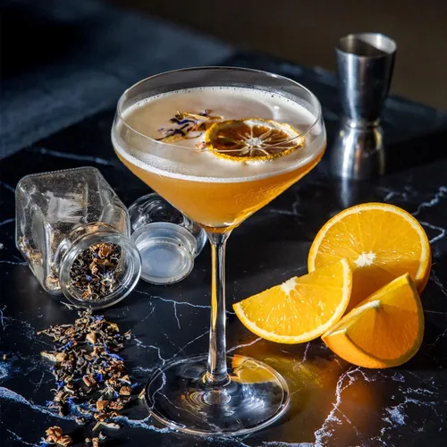 Vista 4 de Chouggo Coupe - Juego de 4 vasos de cóctel de cristal soplados a mano para bar, Martini, Cosmopolitan, Manhattan, Gimlet, Pisco Sour - 12 onzas