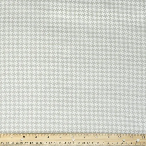 Vista 7 de Stitch & Sparkle Tela de rayón de bambú Algodón 42/44 Ancho, por The Yard, Polkadot