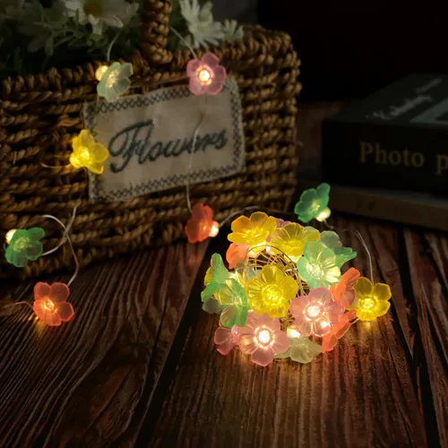 Vista 5 de NOVIIML - Tira de luces de flores de lossom a pilas para dormitorio, 10 pies, 30 luces LED, flash interior, 2 modos, decoración de pared, cortina
