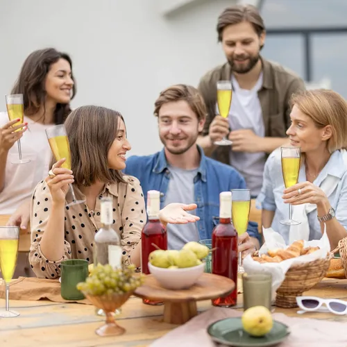 Vista 6 de Gerrii Copas de champán de plástico desechables, copas de champán transparentes, ideales para el hogar, uso diario, boda, tostado, bebida