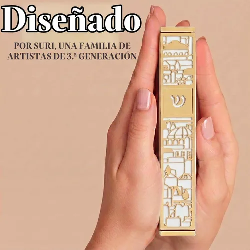 Vista 3 de Caja de mezuzá de granada plateada SURI con pergamino de 12 cm Azul