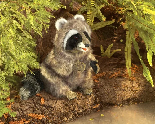 Vista 3 de Folkmanis - Marioneta de mano de mapache de peluche