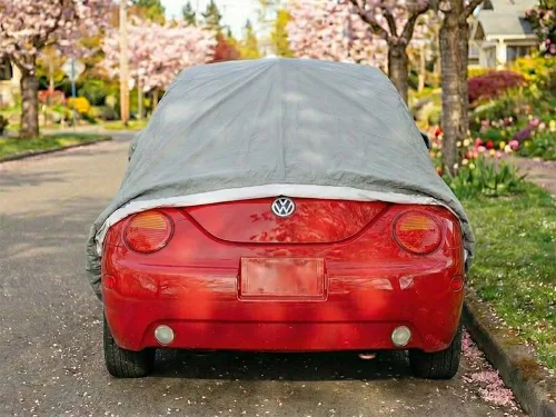 Vista 5 de CarsCover Medida personalizada para Volkswagen New Beetle, cobertor de auto con 5 capas de escudo, impermeable para VW Beetle