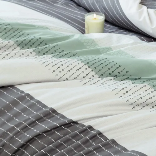 Vista 7 de JANZAA Juego de edredón tamaño Queen, color verde salvia, juego de cama de microfibra suave, juego de edredón de 3 piezas a rayas con 2 fundas