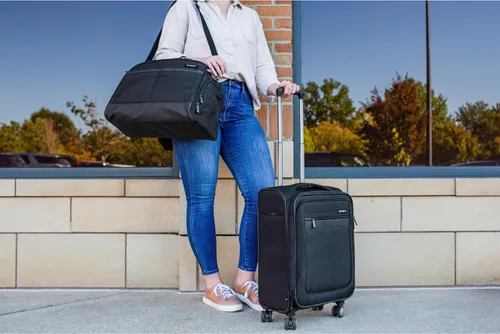 Vista 54 de Samsonite - Equipaje ligero y suave de la colección Ascella 3.0, con ruedas giratorias, Negro