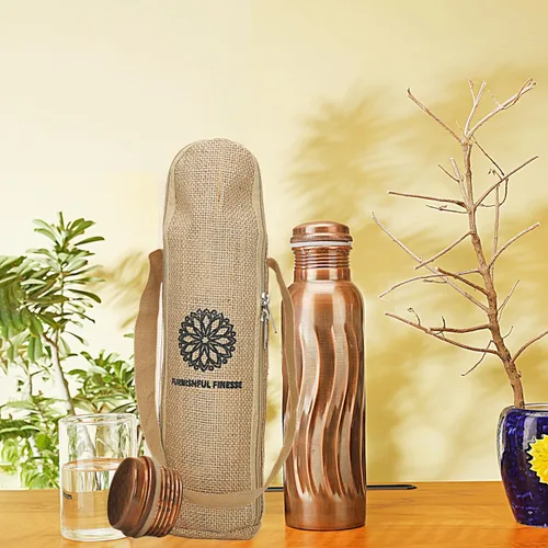 Vista 5 de Botella de agua de cobre 100% puro para beber, botella de cobre con acabado antiguo de 34 onzas, a prueba de fugas, ecológica, recipiente ayurvédico