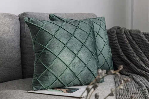 Vista 2 de FanHomcy Juego de 2 fundas de almohada decorativas de terciopelo para sofá, 18 x 18 pulgadas, color verde azulado