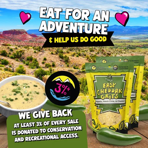 Vista 5 de FishSki Provisions, sémola de maíz amarillo jalapeño con queso cheddar + Chile verde Hatch + ajo, bolsas de 6 onzas, paquete de 2