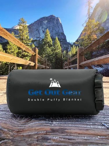 Vista 2 de Get Out Gear Manta de Camping Doble Acolchada - Extra Acolchada, Empacable, Liviana y Cálida Ideal para Exteriores, Viajes, Estadio, Festivales