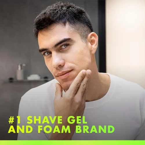 Vista 7 de Gillette Labs - Gel de afeitar espumoso rápido para hombres, sin alcohol, tinte y parabenos con vitamina B3 y algas marinas, refresca y calma