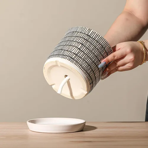 Vista 75 de Macetas de 5.8 pulgadas: maceta de cerámica con orificio de drenaje y platillo - Maceta para plantas de interior y exterior - Diseño con cuentas