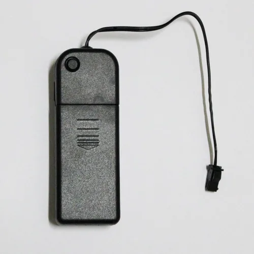 Vista 3 de Paquete de 5 cables con luz de neón El, de 9 pies, con batería.