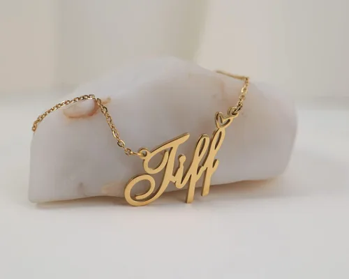 Vista 3 de Collares con nombre personalizado chapado en oro de 18 quilates con dije de corazón para mujeres y niñas