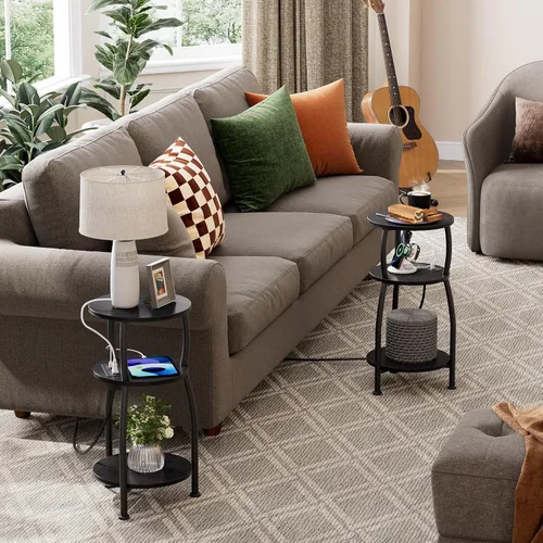 Vista 6 de Mesa auxiliar redonda con toma de corriente y puertos USB, mesa auxiliar de 3 niveles con estante de almacenamiento, mesita de noche rústica