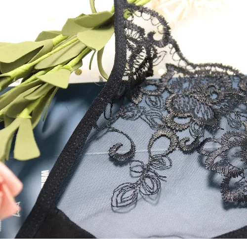 Vista 2 de Bragas con lazo lateral para mujer, sexy, ajustable, tanga, transparente, de hilo de malla