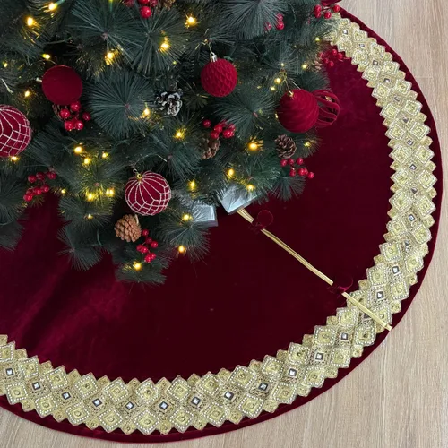 Falda de árbol de Navidad de terciopelo dorado veneciano de 60 pulgadas con borde adornado dorado, acolchado de espuma, cierre de botón, color