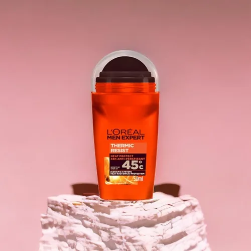 Vista 5 de L'Oreal Paris Men Expert Desodorante Roll-On - Resistencia térmica (1.7 fl oz)