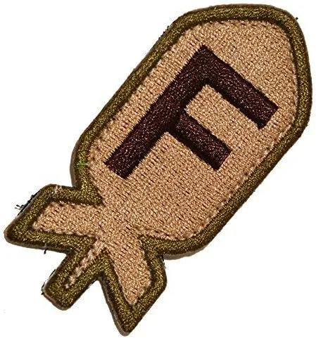 Vista 3 de Gadsden and Culpeper Parche troquelado F-Bomb - Negro, 2" x 3", Cosido, 2 Piezas