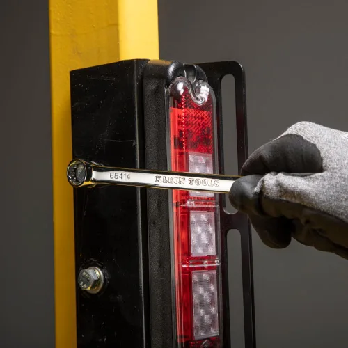 Vista 8 de KLEIN TOOLS 68400 SAE Juego de llaves combinadas, extremo abierto y extremo de caja, 7 piezas