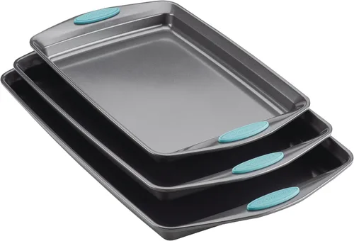 Rachael Ray Bakeware - Juego de bandejas antiadherentes para galletas, 3 piezas, gris con agarres azul agave