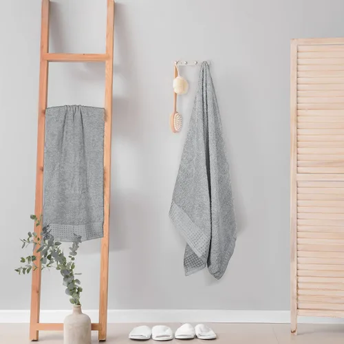 Vista 4 de GLAMBURG Juego de 2 toallas de baño de gran tamaño 100% algodón, 28 x 55 pulgadas, ultra suaves, altamente absorbentes, compactas, de secado rápido