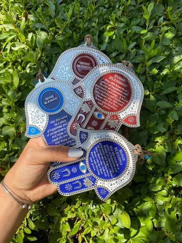 Vista 2 de Hamsa Wall Decor - Amuleto de protección contra el mal de ojo rojo/azul para el hogar/negocios, amuleto de buena suerte en inglés/Hebrew Blessings
