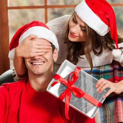 Vista 7 de HIGHEVER Bluetooth Hat - Stocking Stuffers Gifts for Men Women