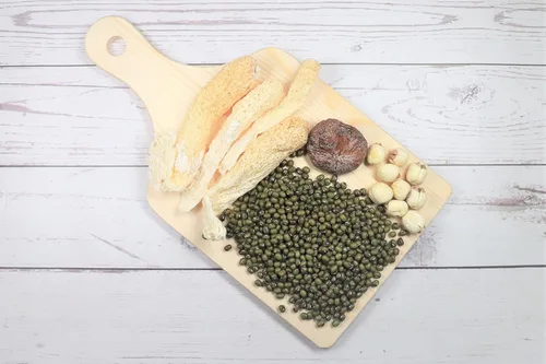 Vista 3 de USTCM JoyFull Soup - Mezcla de sopa dulce de bambú con semillas de loto y sopa dulce fácil 1-2 porciones 3.35 oz