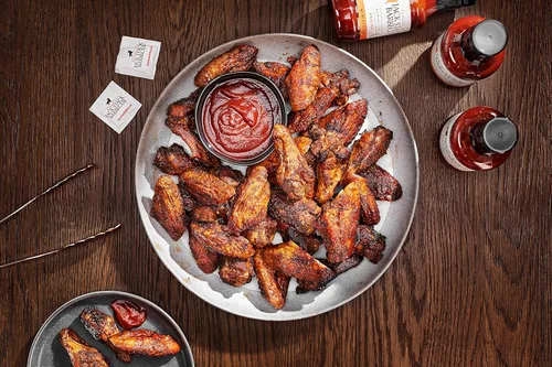 Vista 7 de Jack Stack Barbecue - Salsa picante para barbacoa Kansas City - Salsa picante ahumada KC BBQ (paquete de 2, botellas de 18 onzas)