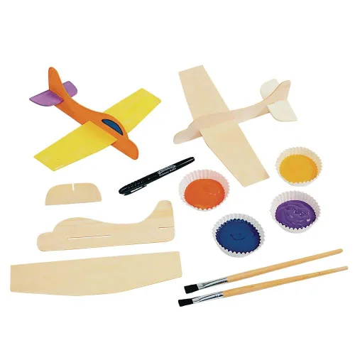 Vista 7 de Colorations® Decora tus propios aviones modelo de madera, juego de 12, crea diseños únicos y personales, divertido proyecto de manualidades