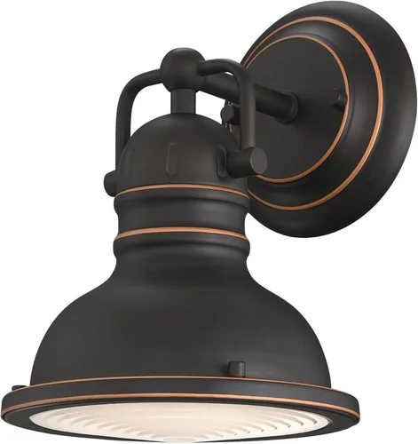 Vista 10 de Westinghouse 6116200 Boswell - Lámpara de tocador de interior de estilo vintage, acabado de bronce aceitado con reflejos, lente acrílica prismática