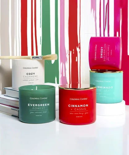 Vista 3 de Colonial Candle Cinnamon & Cassis - Vela perfumada en tarro de colección Pop of Color, 3 mechas, rojo, 14.5 onzas, hasta 60 horas de combustión