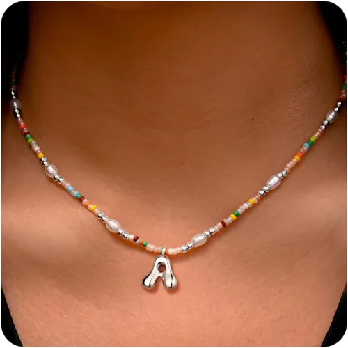 Vista 29 de Ritach - Regalos de Navidad para nietas, adolescentes y niñas, collar con inicial de perlas de colores claros, collar con dije de burbuja dorada