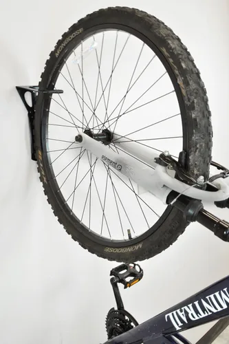 Vista 6 de Lumintrail Portabicicletas vertical para garaje con sistema de almacenamiento para colgar bicicletas, paquete de 2, gancho para bicicleta