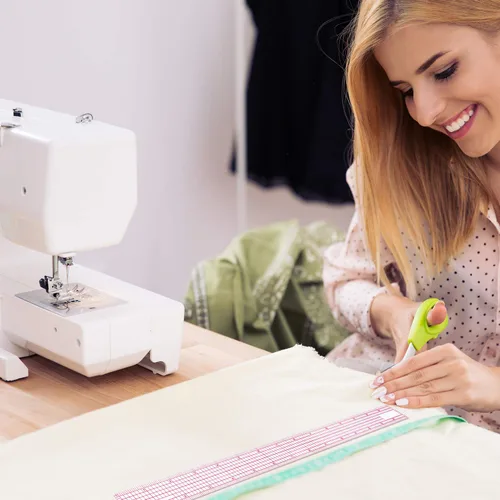 Vista 5 de Juego de 6 reglas transparentes de costura transparente, plástico, biselado, pulgadas francesas, métricas y cuadradas en L, juego de herramientas