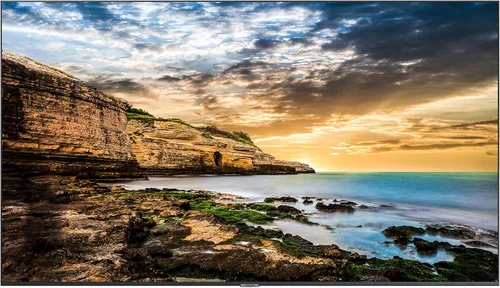 Vista 11 de SAMSUNG Pantalla LFD de la serie QET de 43 pulgadas con reproductor MagicInfo Lite integrado, procesador Crystal 4K y resolución UHD, tiempo