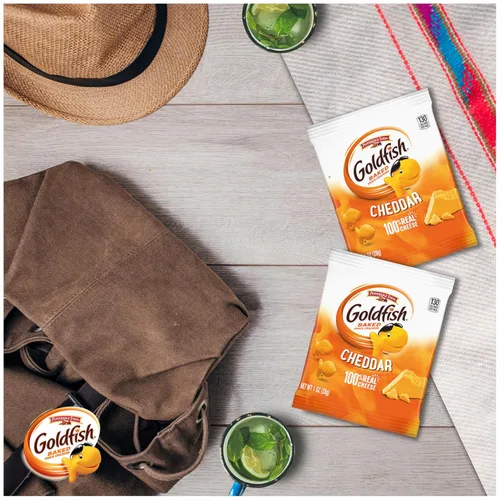 Vista 87 de Goldfish Galletas de Queso Cheddar, Galletas de Snack Horneadas, Paquetes de Snack de 1 onza para Llevar, Caja de 20