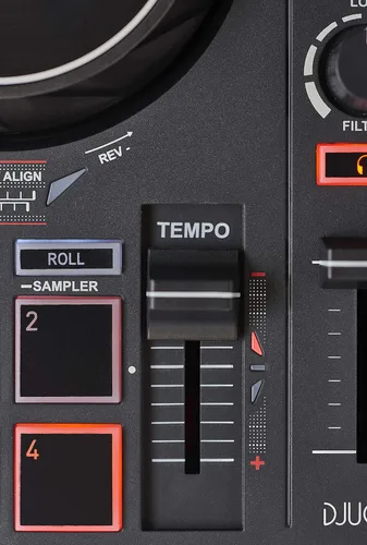 Vista 4 de Hercules DJControl Inpulse 200 – Controlador DJ con USB, ideal para principiantes que aprenden a mezclar - 2 pistas con 8 pads y tarjeta de sonido