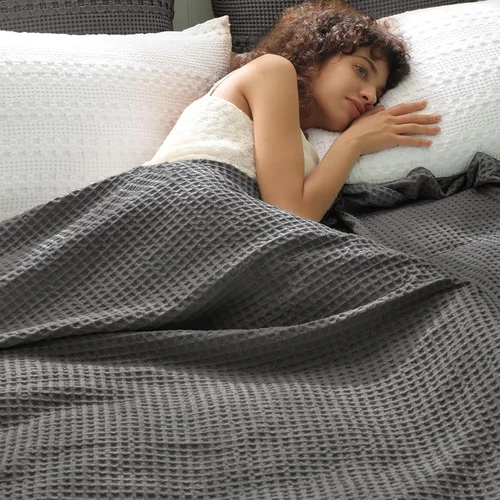 Vista 12 de PHF - Manta de punto gofre ultra suave de 50"x 60" - Manta tejida, ligera, transpirable y acogedora, lavada - Ideal para sofá, cama, sillón, Negro